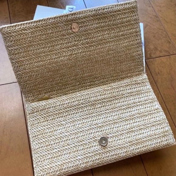 DIOR Rare Original Pouch 2023 Summer Limited Edition - Picture 2 of 15